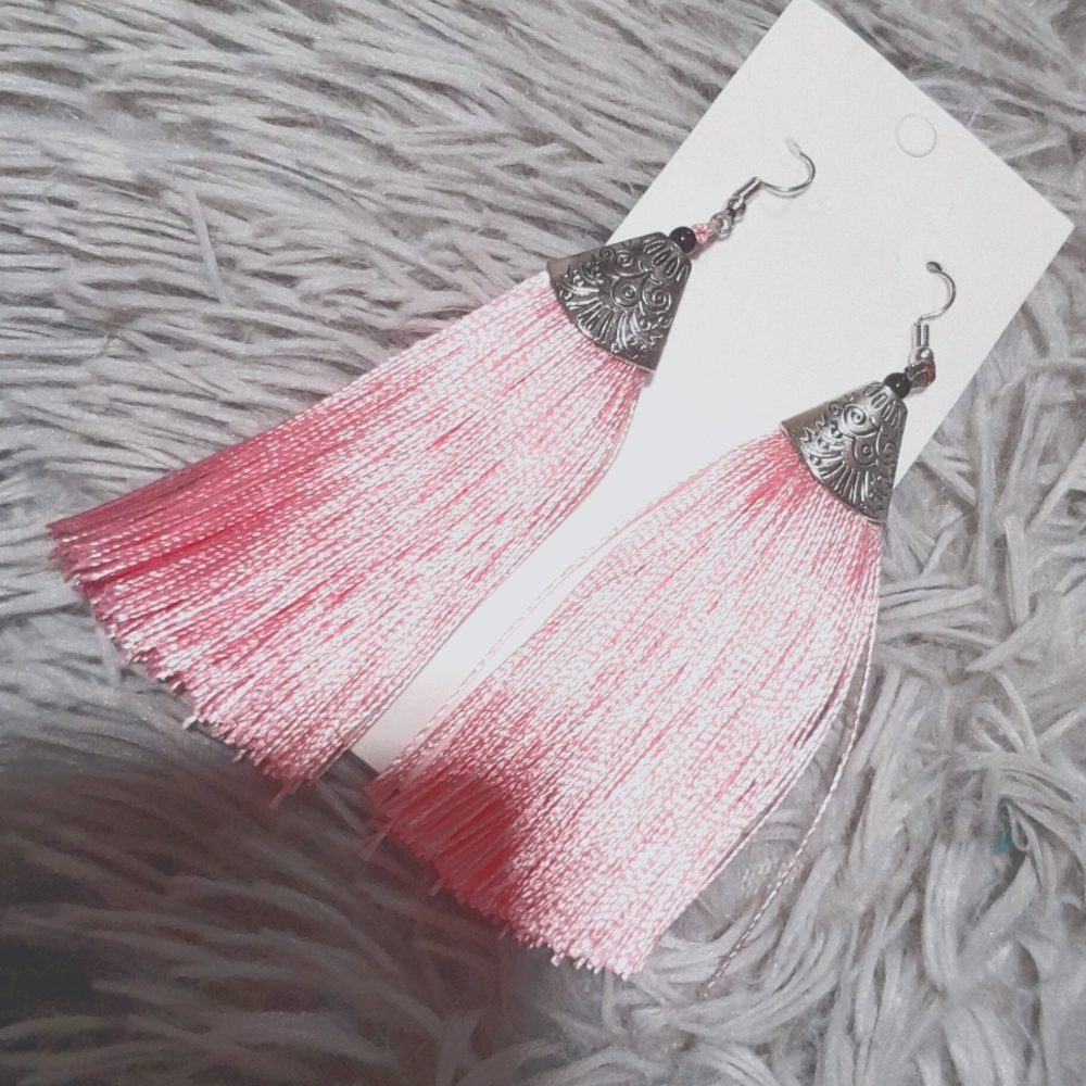 Dangling earings